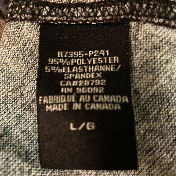 Soft, Colorful Top - Like New - Size Large - Picture 6 of 7